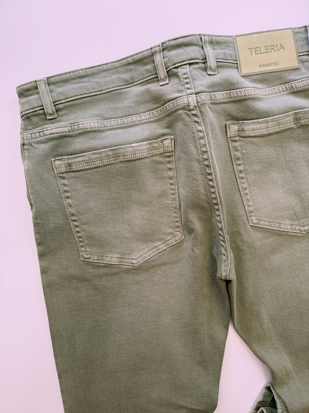 Teleria Zed Cobra Jean In Iguana