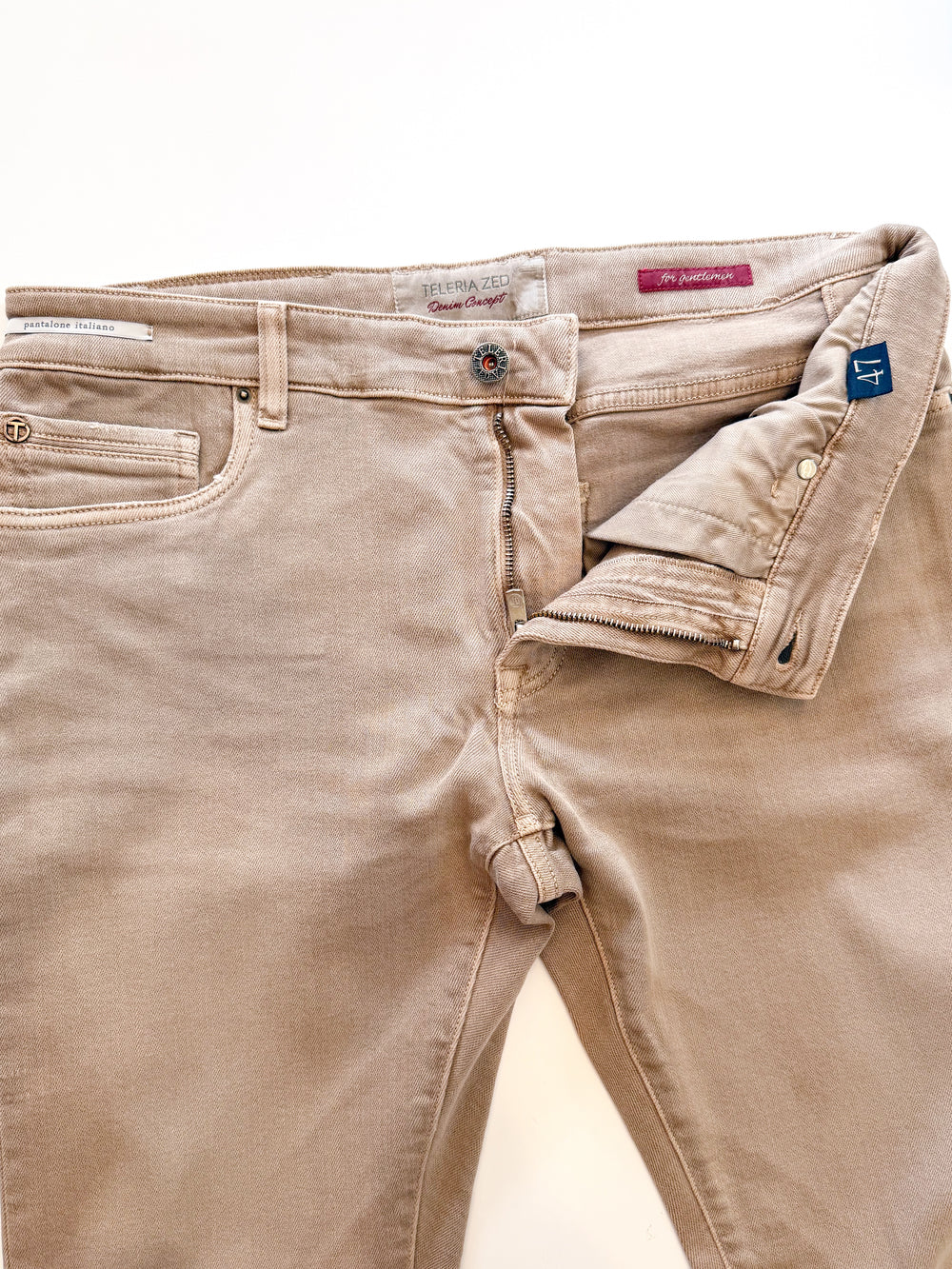 Teleria Zed Cobra Jean In Beige