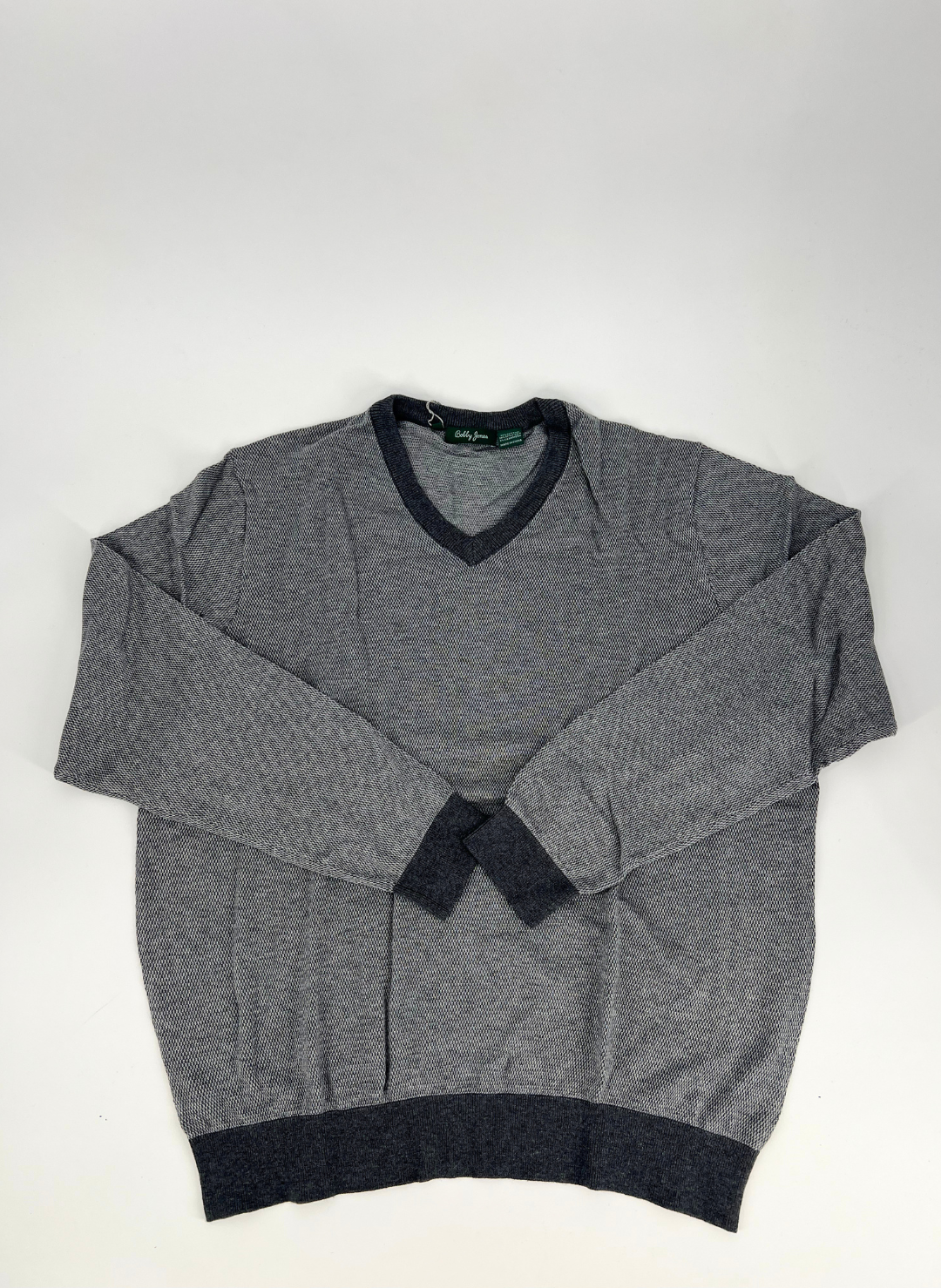 Cotton Silk V-Neck Sweater in Grey