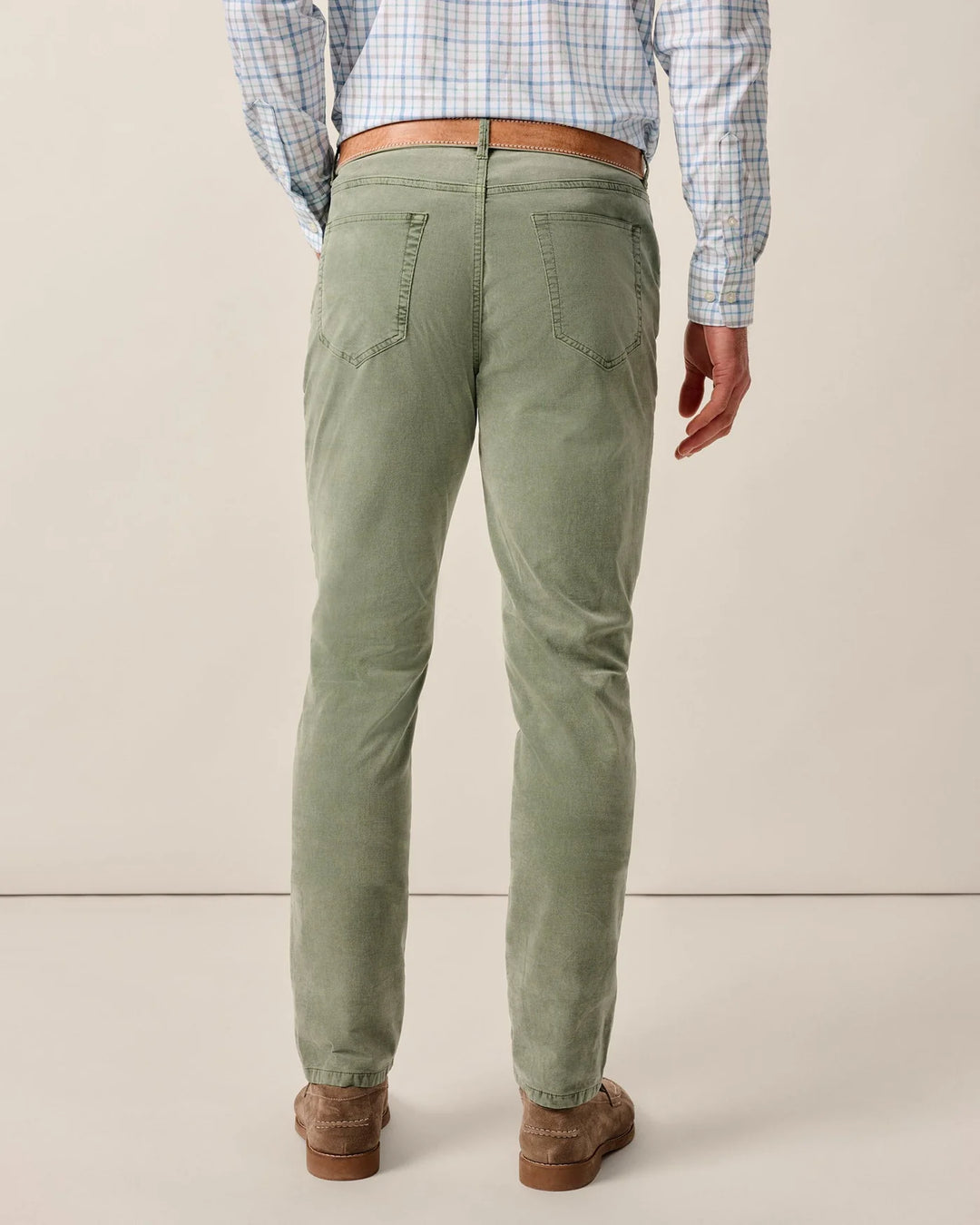 Johnnie-O Hampton Garment-Dyed Corduroy Pant In Army