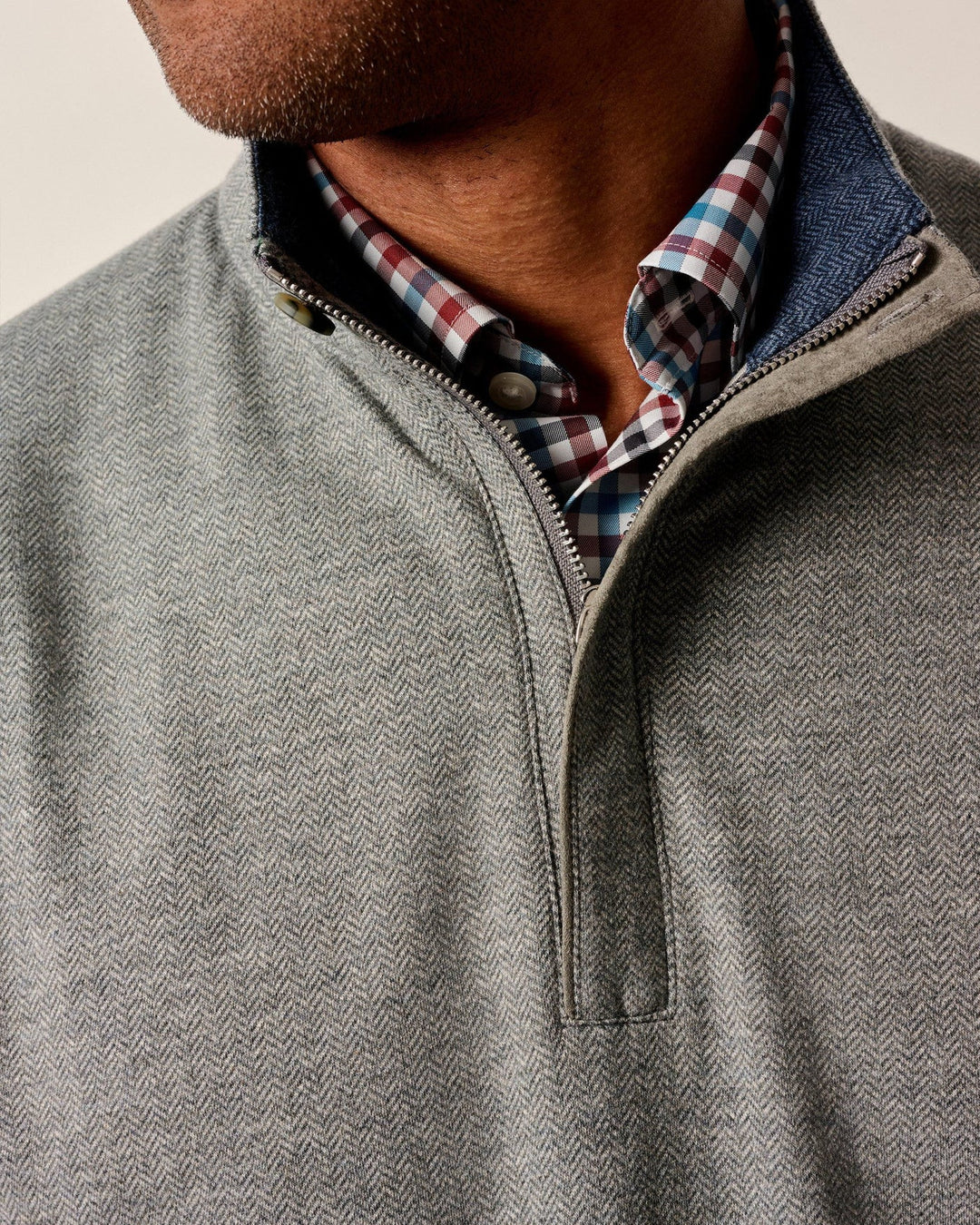 Johnnie-O Rubin Herringbone Cotton Cashmere 1/4 Zip Pullover In Charcoal