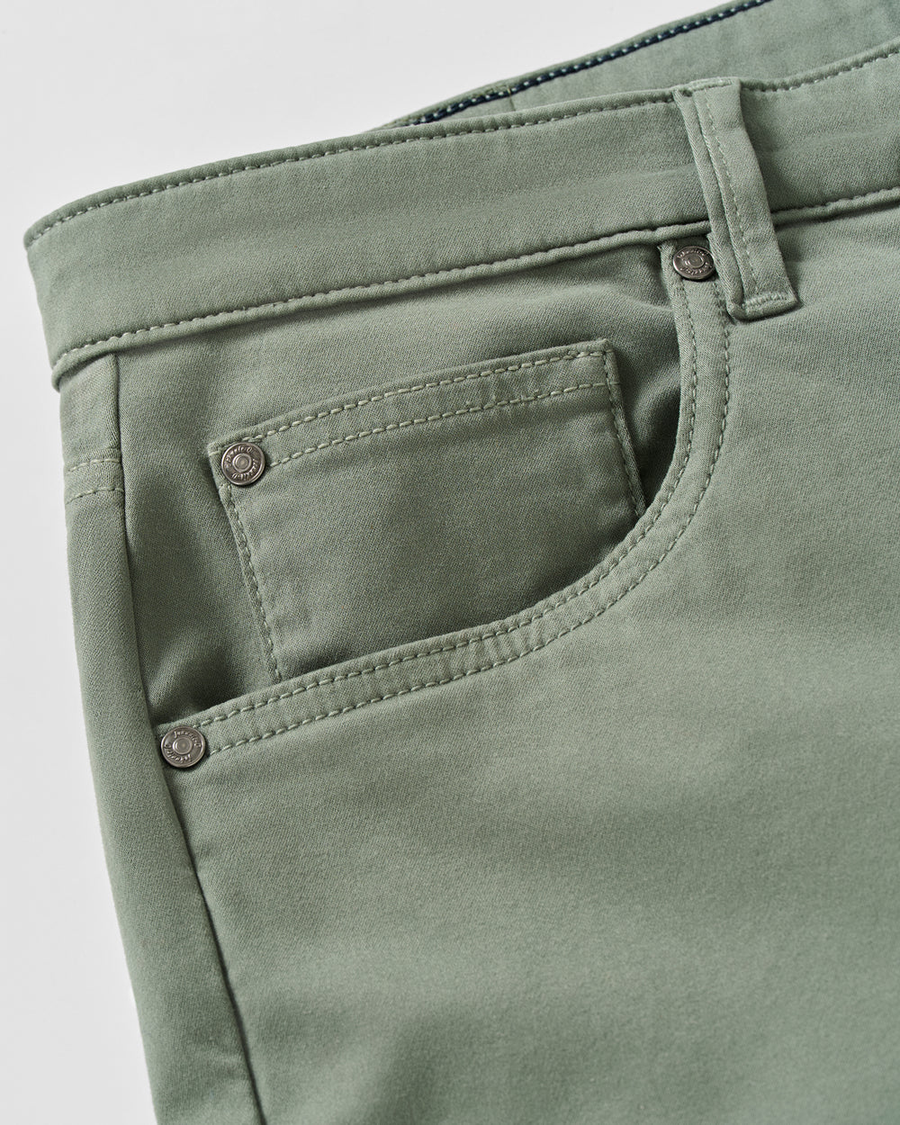 Carmel Sateen 5-Pocket Pant In Kelp