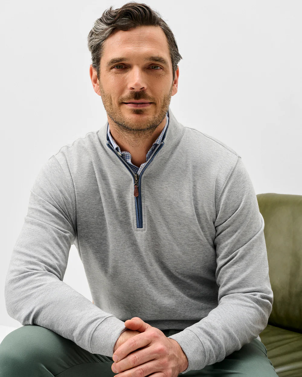 Sully 1/4 Zip Pullover In Light Gray
