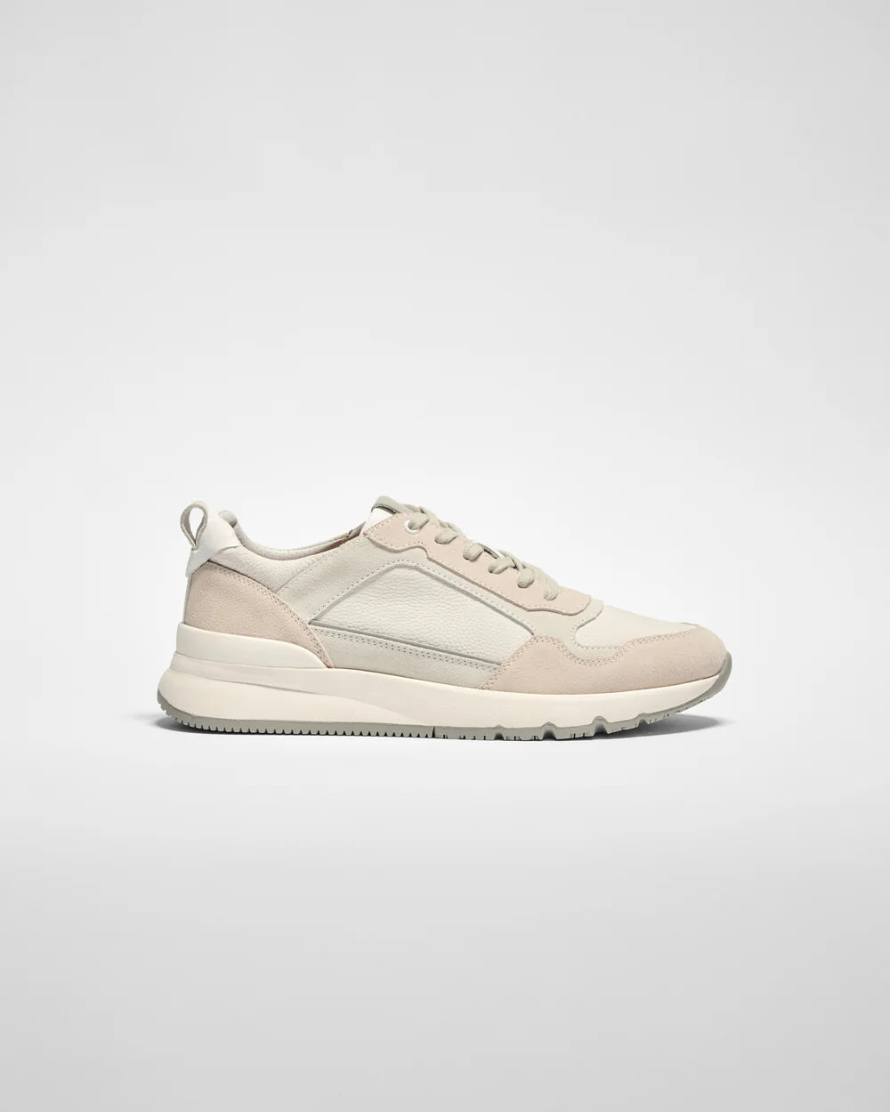 Palisades Sneaker In Smoke