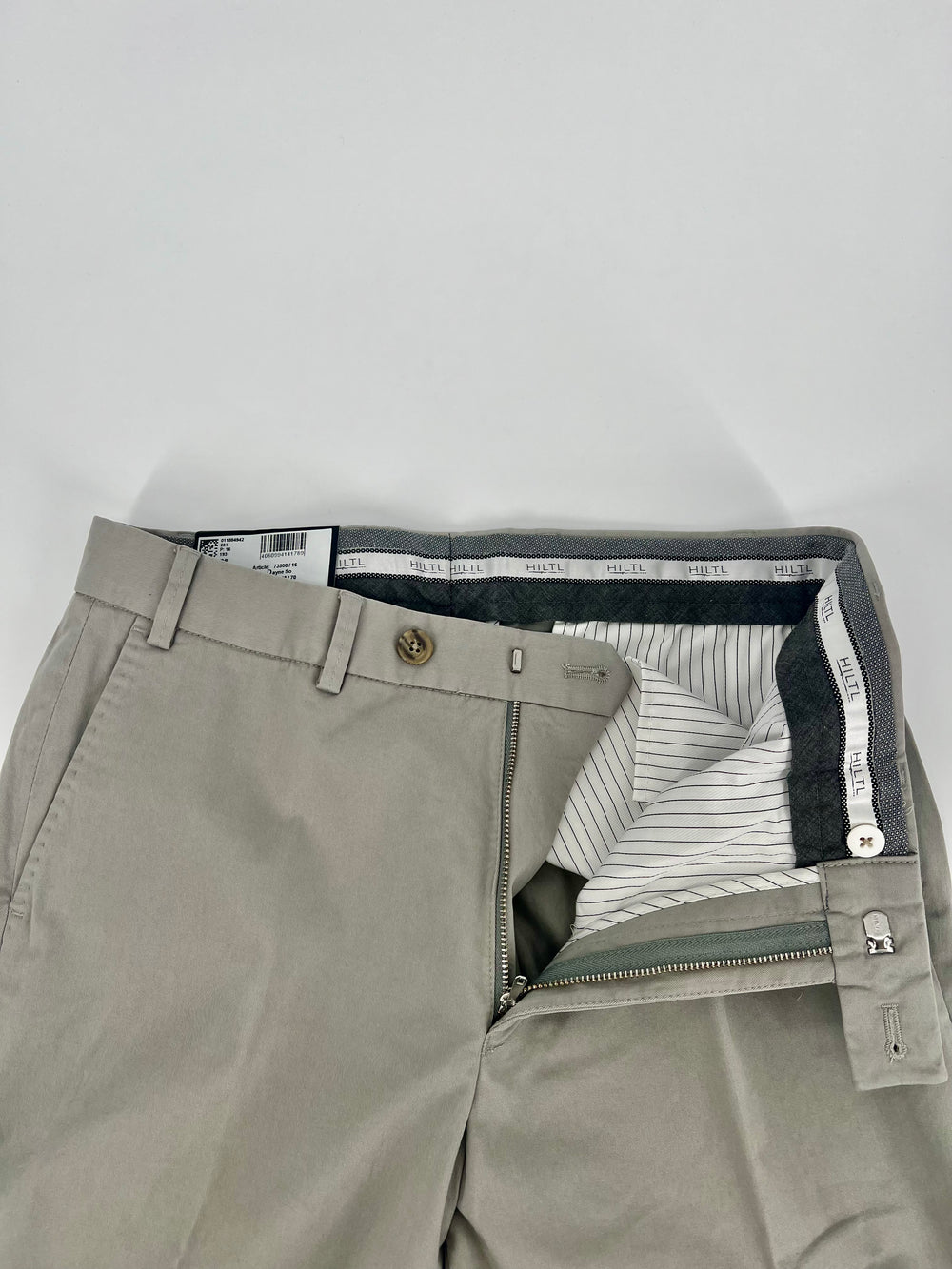 Dayne Chino Pant in Light Grey