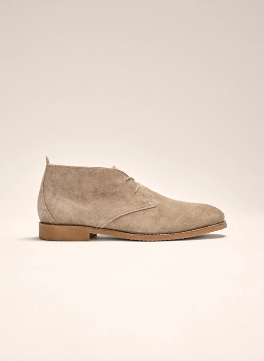 Johnnie-O J-Flex Suede Chukka Boot In Stone