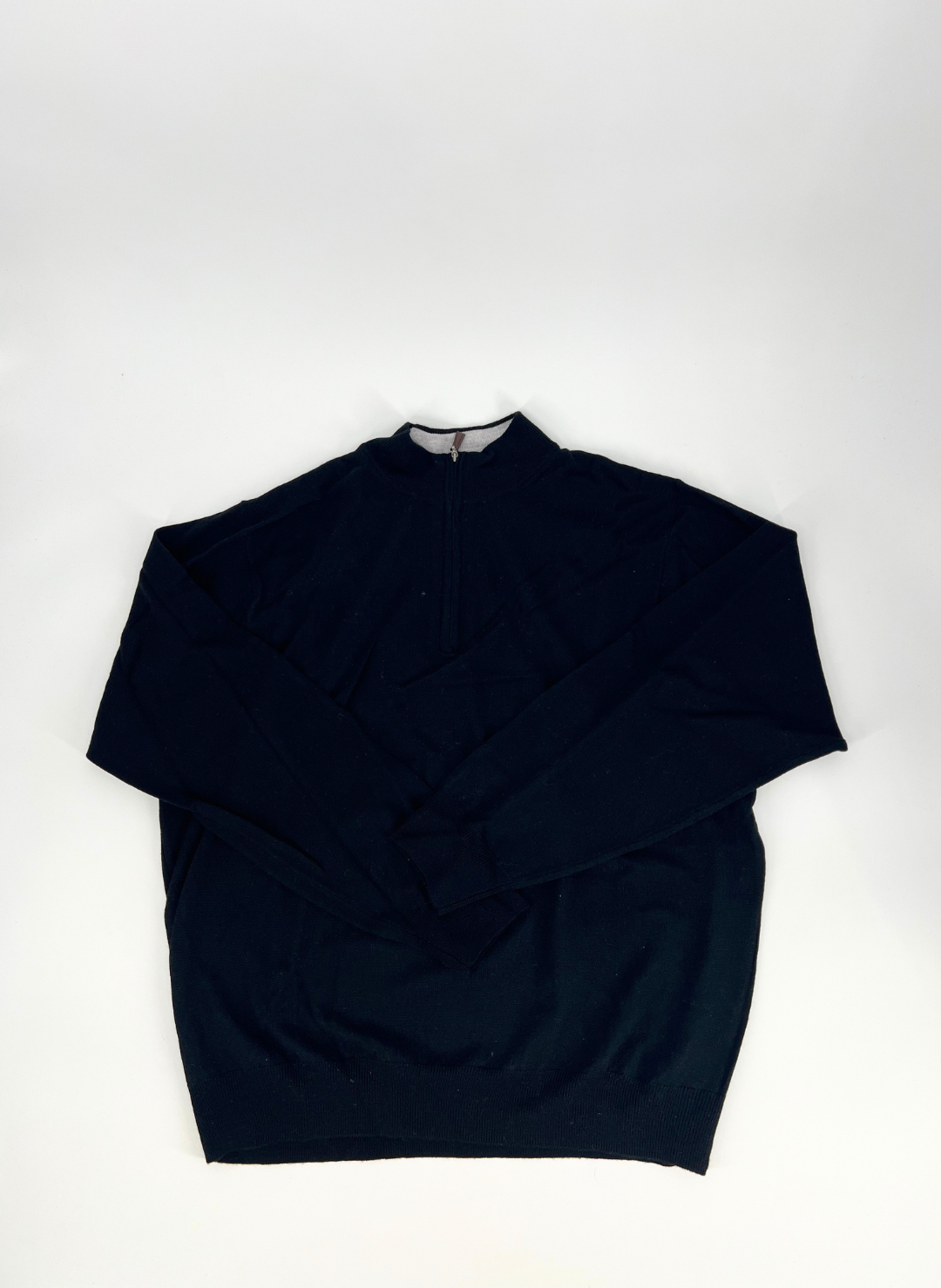 Merino Q-Zip Sweater in Black