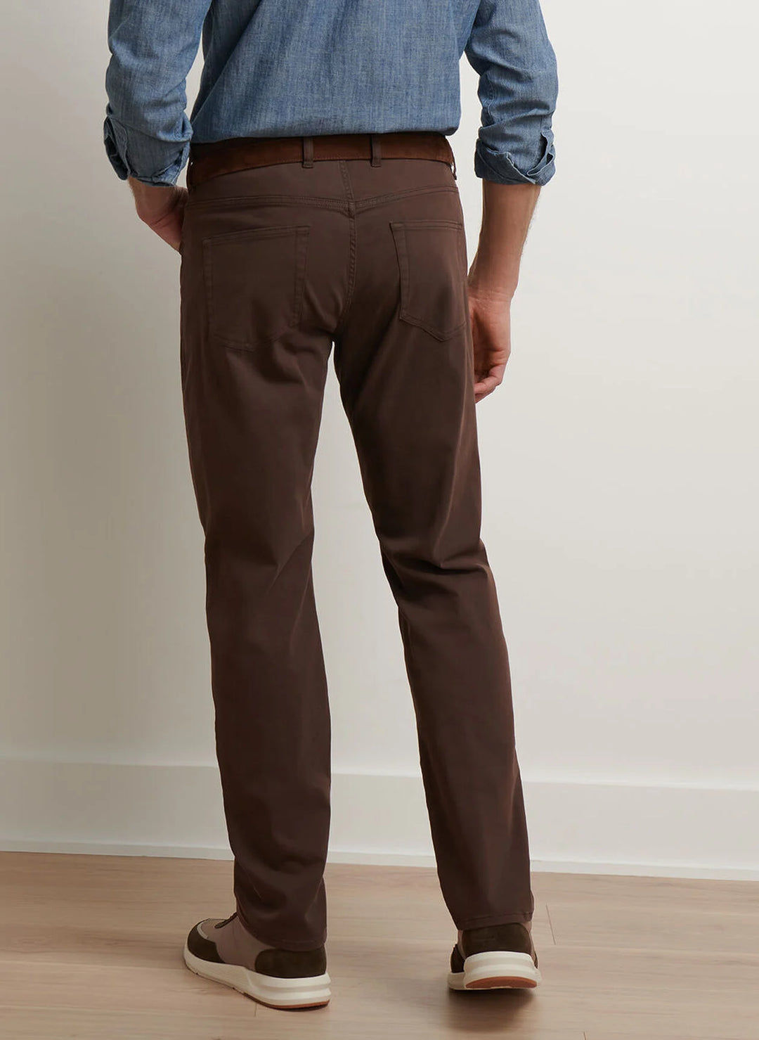 Peter Millar Signature Sateen Five-Pocket Pant In French Press