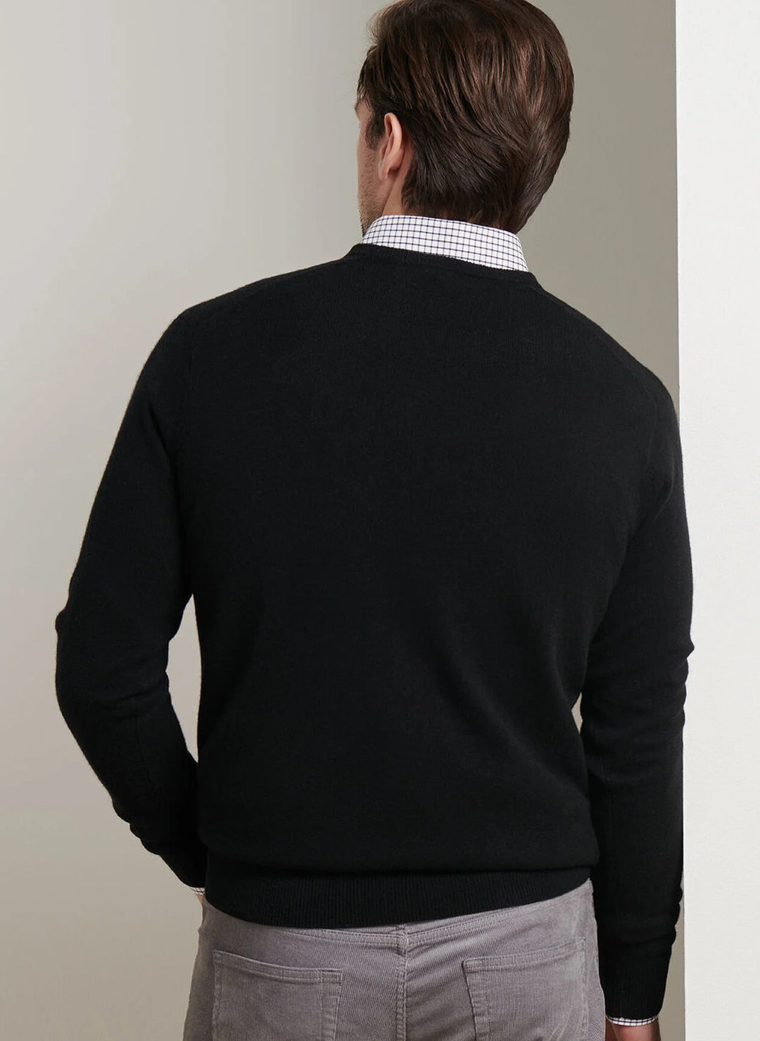 Peter Millar Crown Heritage Cashmere V-Neck Sweater In Black