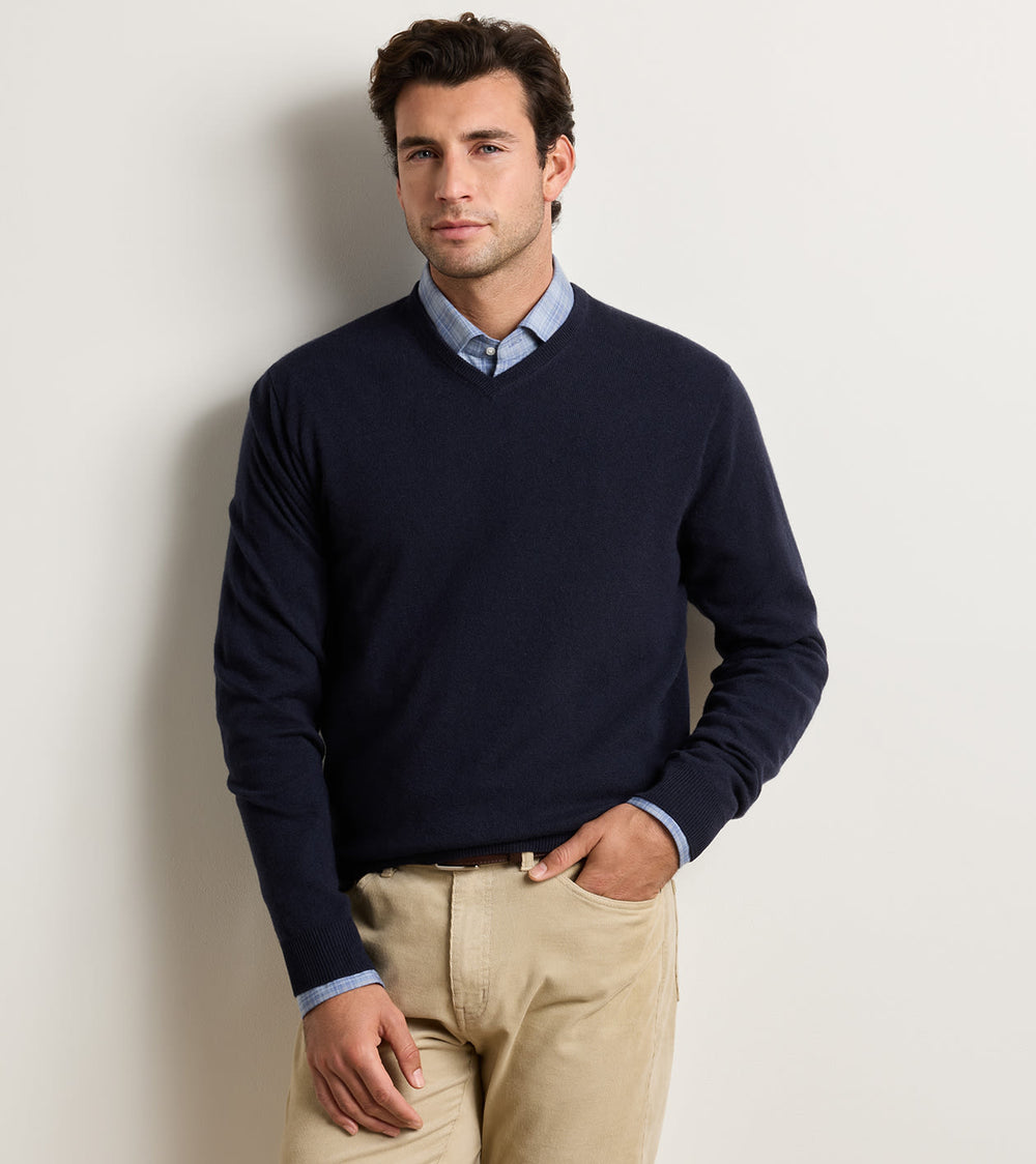 Crown Heritage Cashmere V-Neck Sweater In Navy