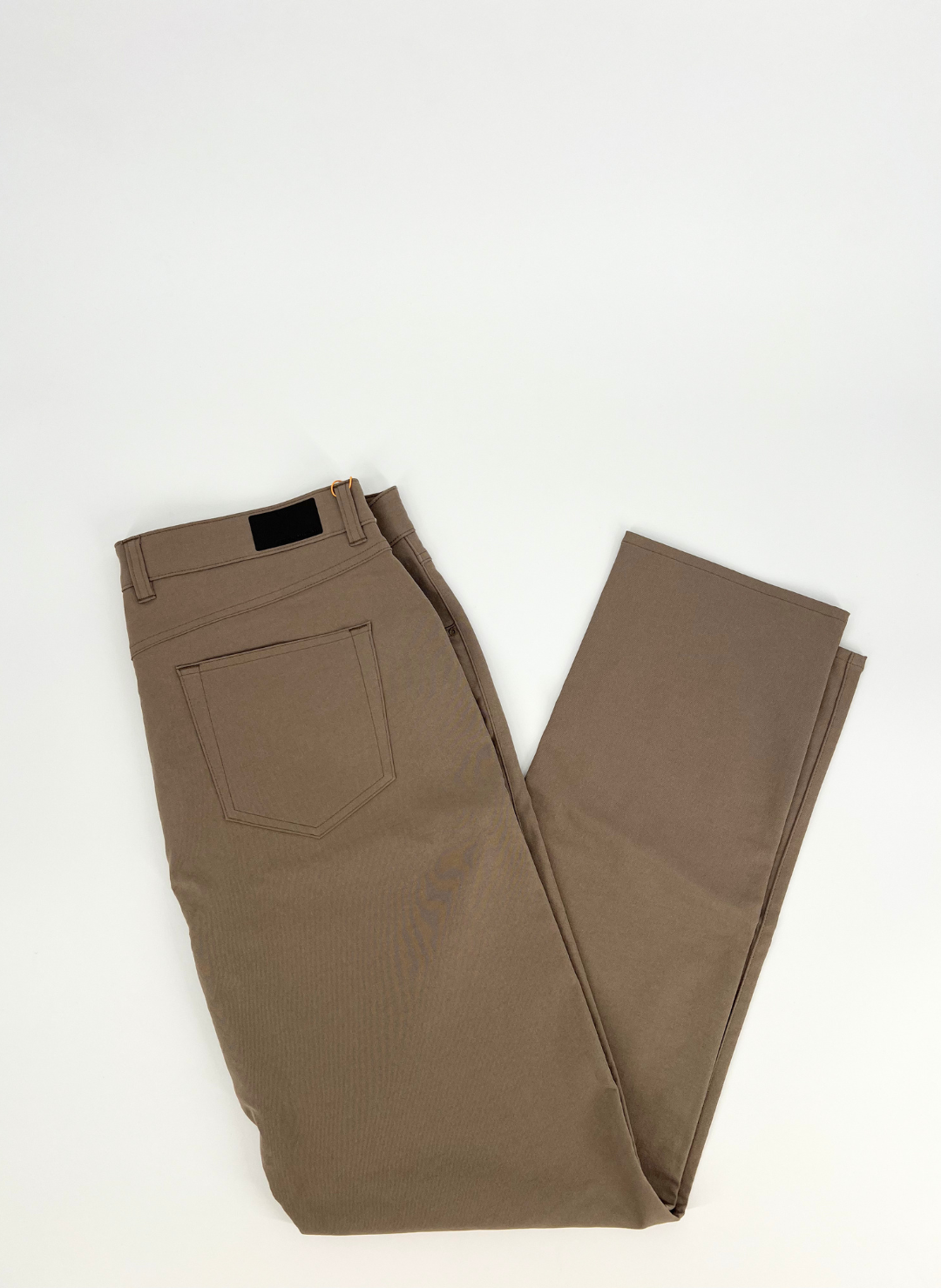 eb66 Performance Pant in Brown