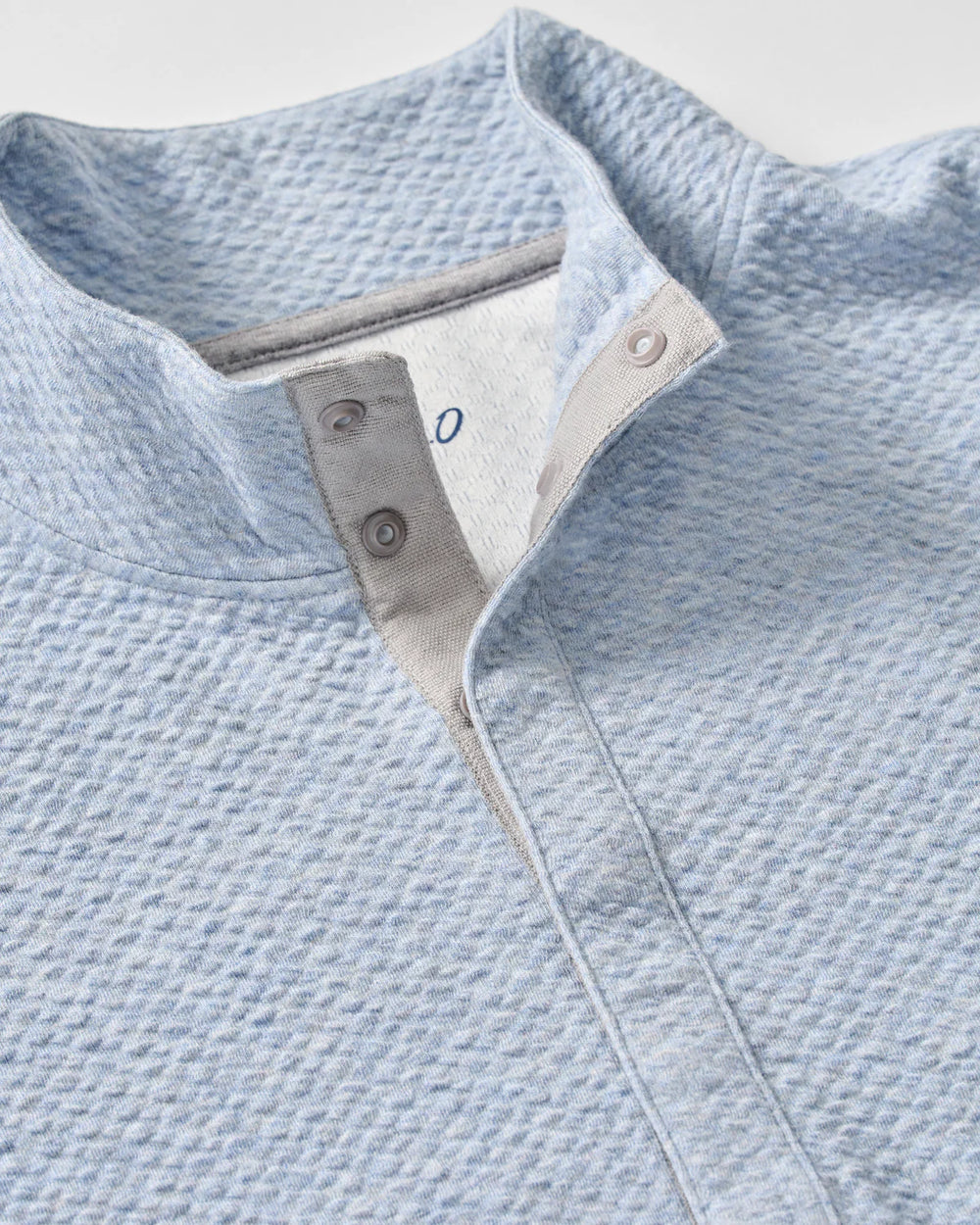 Ransel Hidden Snap Pullover In Malibu