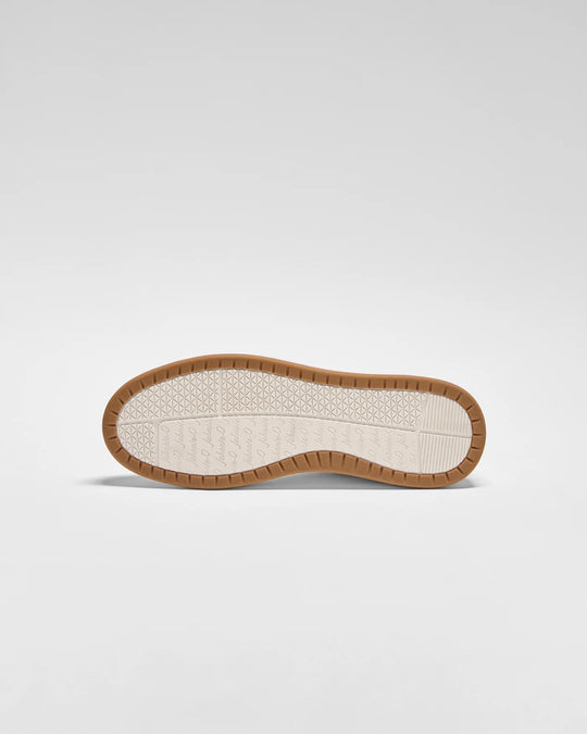 Sure Shot Sneaker In White/Tan