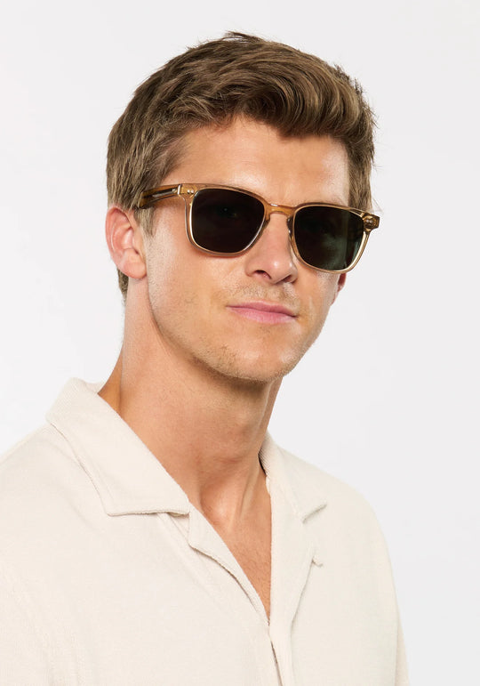 Vindel Polarized Sunglasses In Sweet Tea